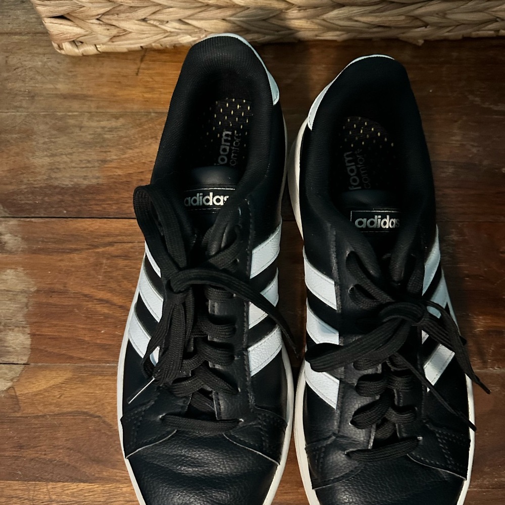 adidas Black and White Low-Top Sneakers - Picture 2 of 7